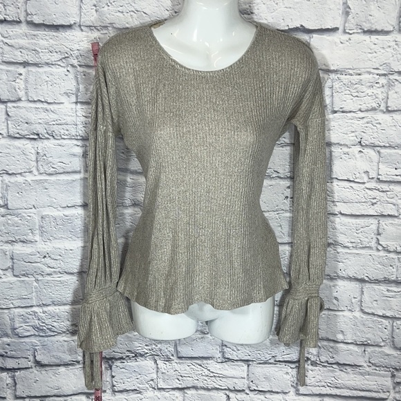 Lucky Brand Tops - Lucky Brand women's fashion knit tie sleeve rib pullover top